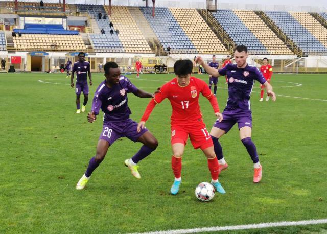 天天盈球官网-重回萨格勒布拉练三个月 国奥队一日两练等待增援