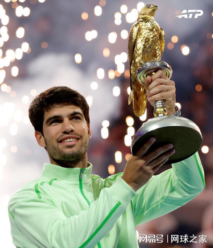 天天盈球APP-强势回归！37岁张帅晋级梅里达女单正赛