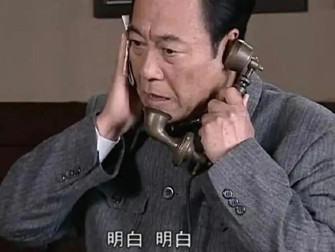 天天盈球直播-4:0横扫待定！詹姆斯超神绝平！湖人加时逆转！